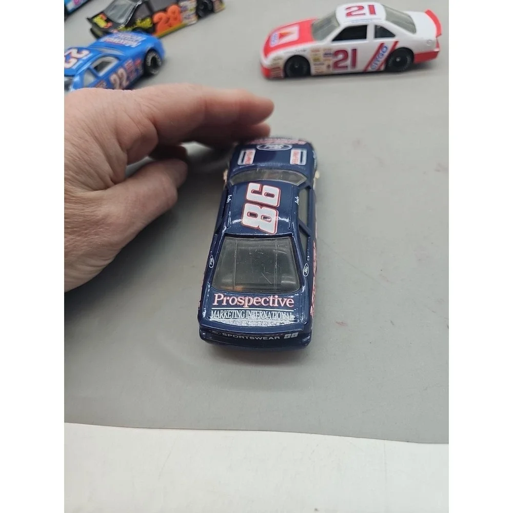 1:43 Racing Champions NASCAR Lot Of 5  1991 Ford‎ #89 Evinrude Jim Sauter 28 22